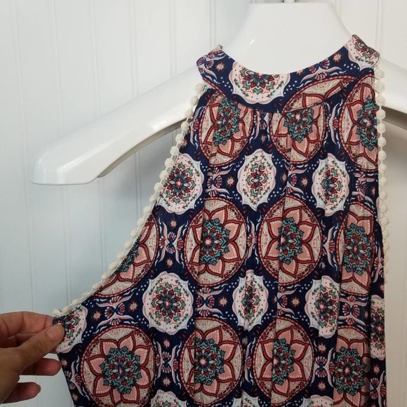 Aqua Floral Circle Pattern V-Neck Romper XS - Picture 3 of 7